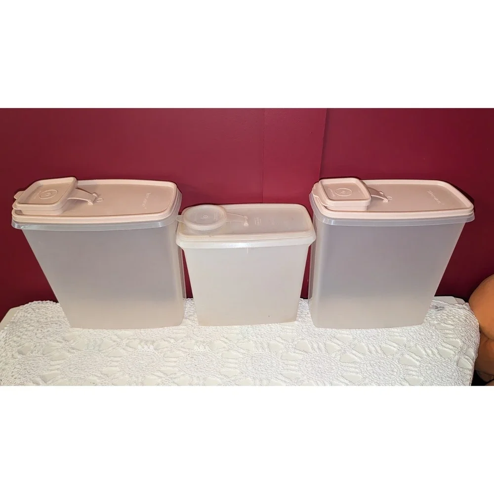 Three Vintage Tupperware Cereal, Keeper Set  1588-7, 469-6, 471-12, 1590-4